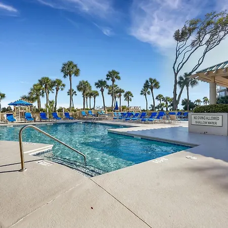 Oceanfront, Large Suites, Free Bikes